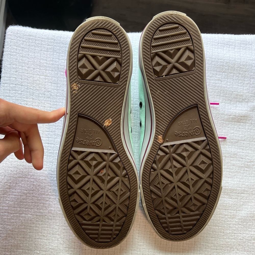 Custom Converse sneakers - Picture 6 of 7